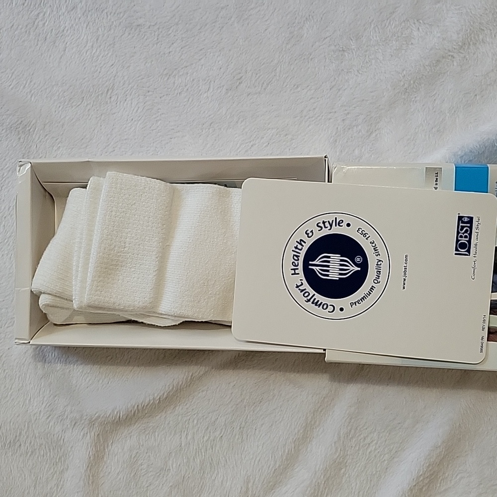 Jobst Compression Socks - Picture 12 of 13